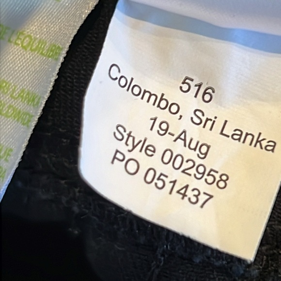 ⭐️ Lilly Pulitzer South Ocean Skinny Onyx Black Jeans Size 4 - Picture 8 of 11